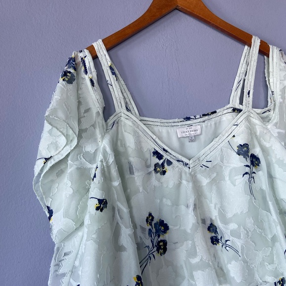 Lucky Brand Floral Cold Shoulder Top in Green Size 1X - Picture 4 of 7